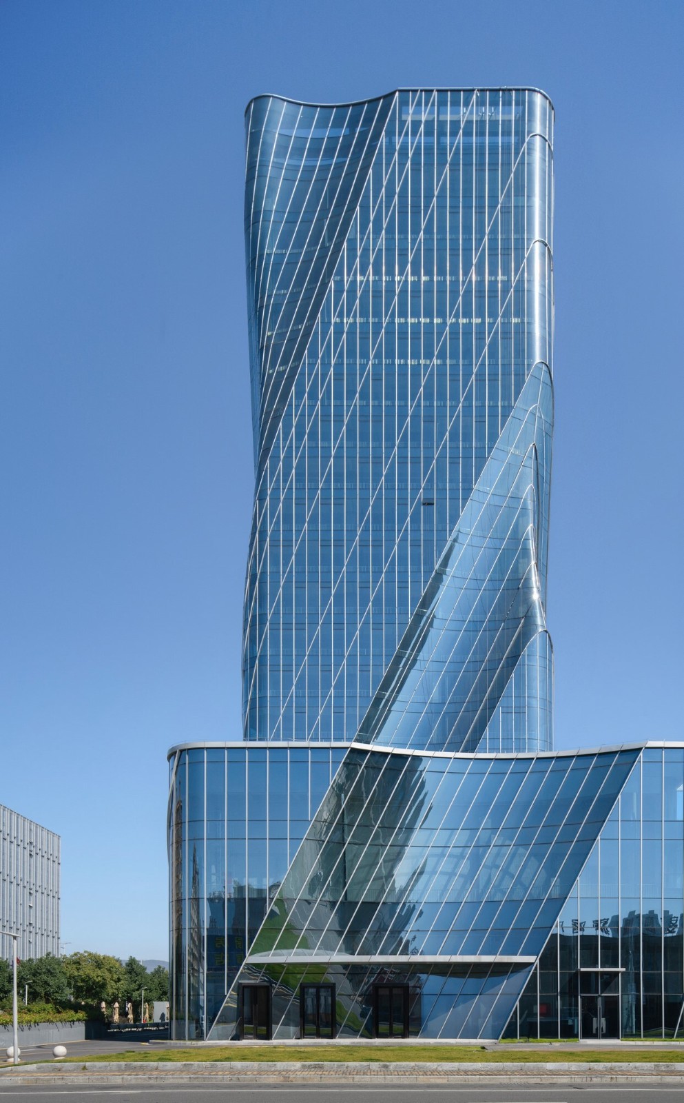 BIM建筑|瑞安侨贸大厦 / 时境建筑