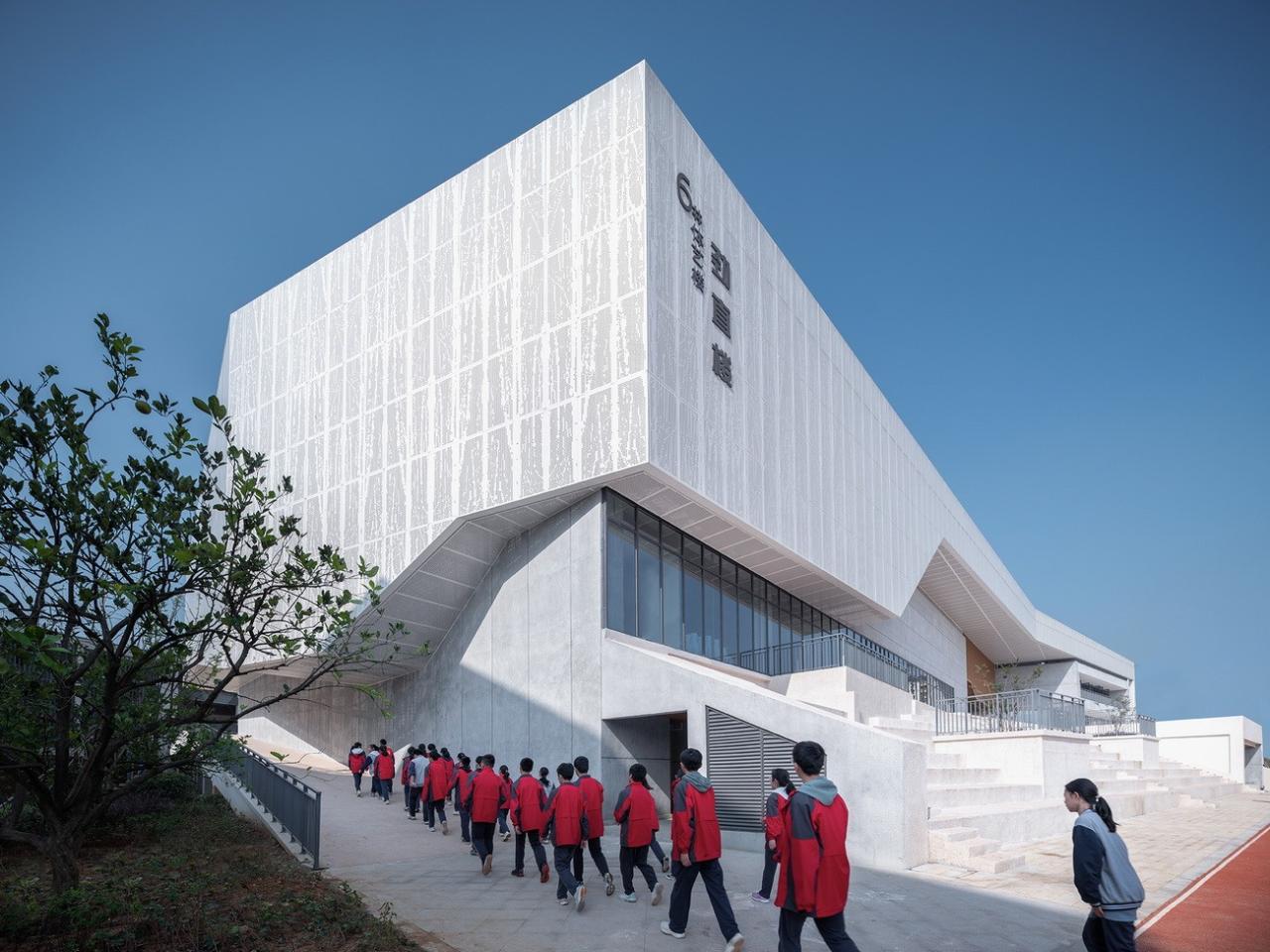 BIM建筑|杭州中泰中学建筑设计 / LZGC量子构城设计事务所+浙江建院建筑规划设计院