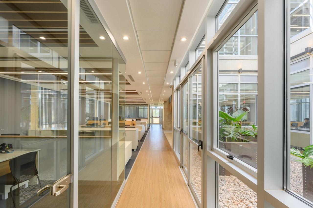 BIM建筑|生物制药总部 / Santiago Viale Lescano + Juan Manuel Juárez