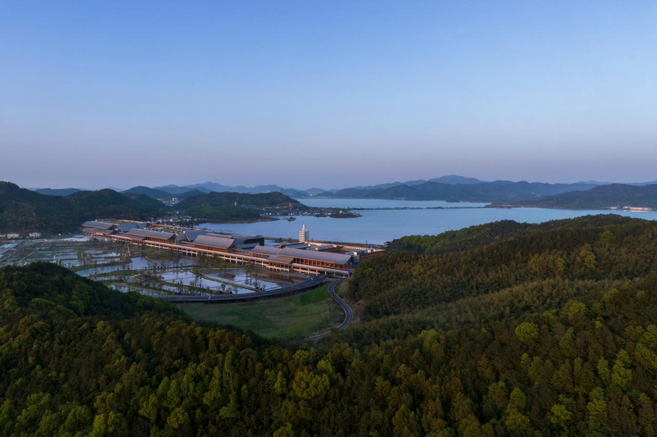 BIM建筑|稻田与廊桥 - 宁波国际会议中心 / 汤桦建筑设计