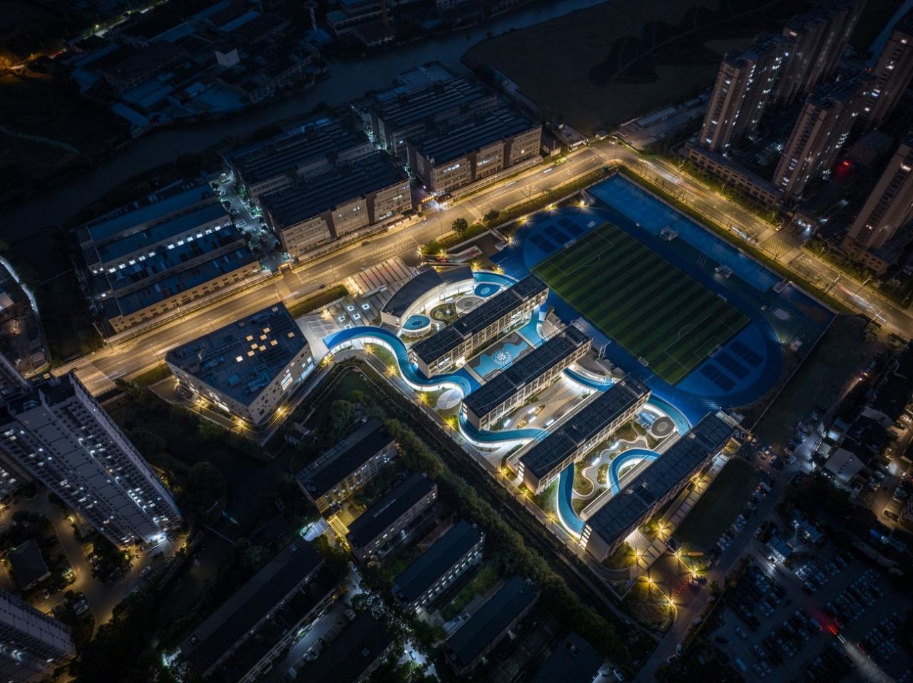 BIM建筑|扬名实验学校 / 米丈建筑