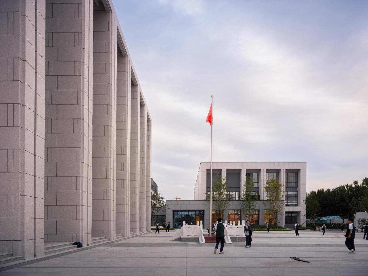 BIM建筑|河南安阳振中学校 / 山东建筑大学建筑城规学院象外营造工作室