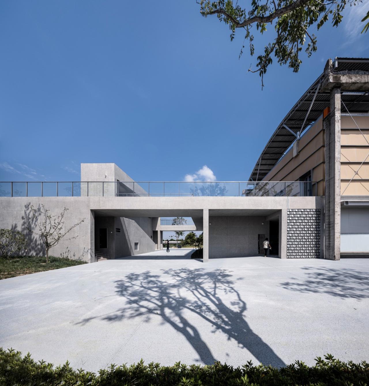 BIM建筑|苏州相城区阳澄湖镇大闸蟹文化园 / 九城都市