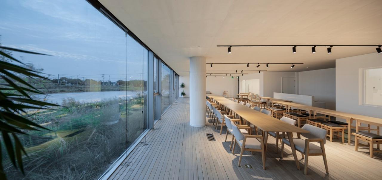 BIM建筑|苏州相城区阳澄湖镇大闸蟹文化园 / 九城都市