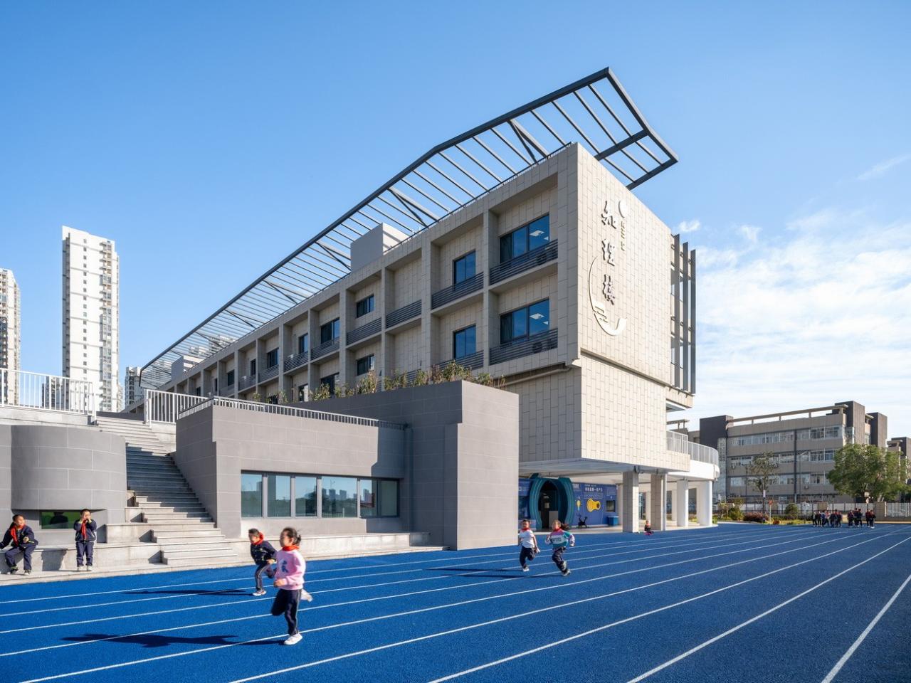 BIM建筑|扬名实验学校 / 米丈建筑