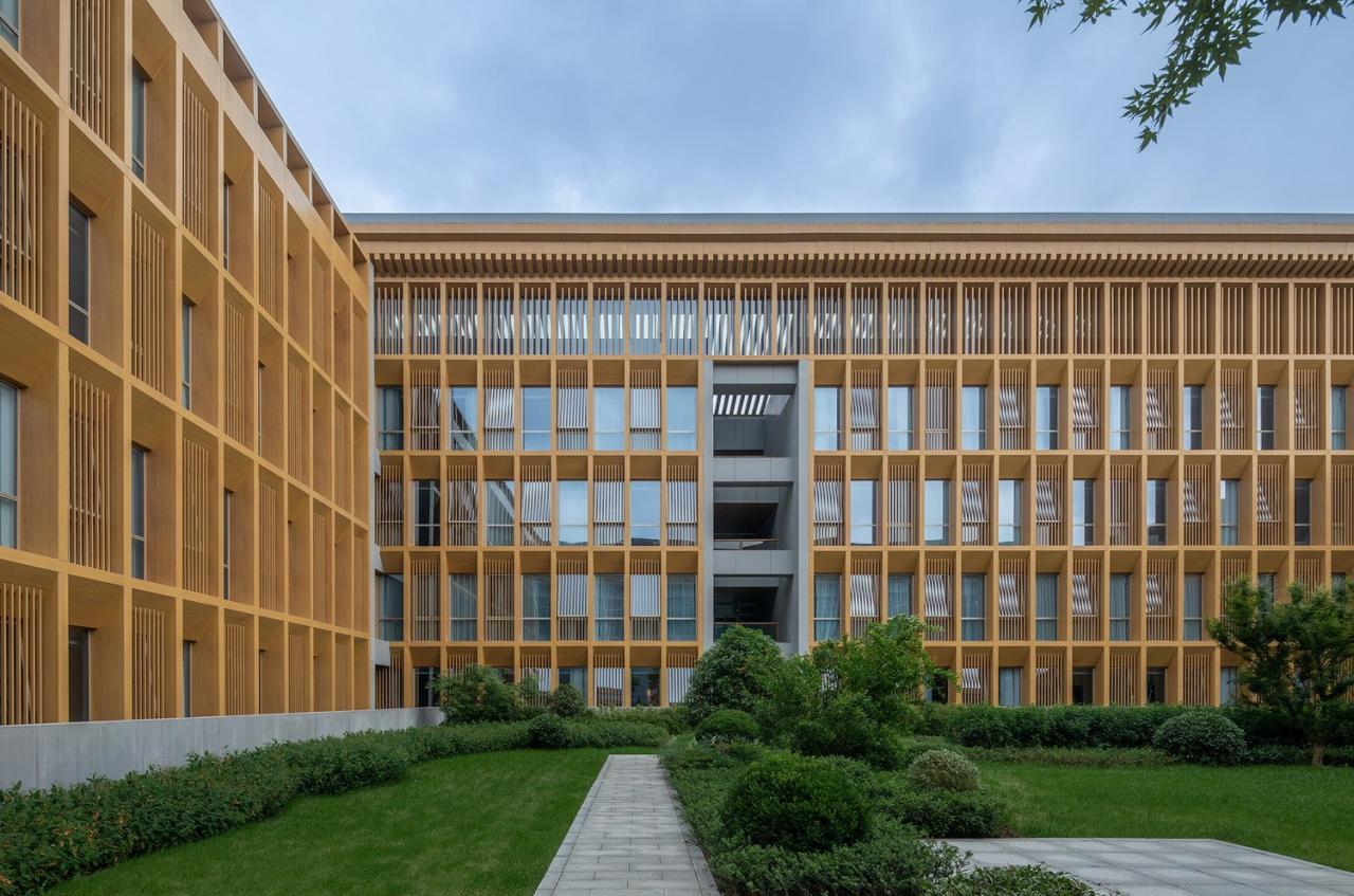 BIM建筑|稻田与廊桥 - 宁波国际会议中心 / 汤桦建筑设计