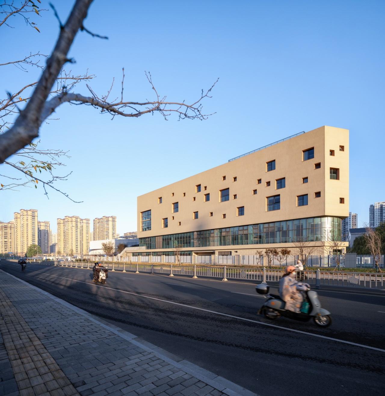 BIM建筑|扬名实验学校 / 米丈建筑