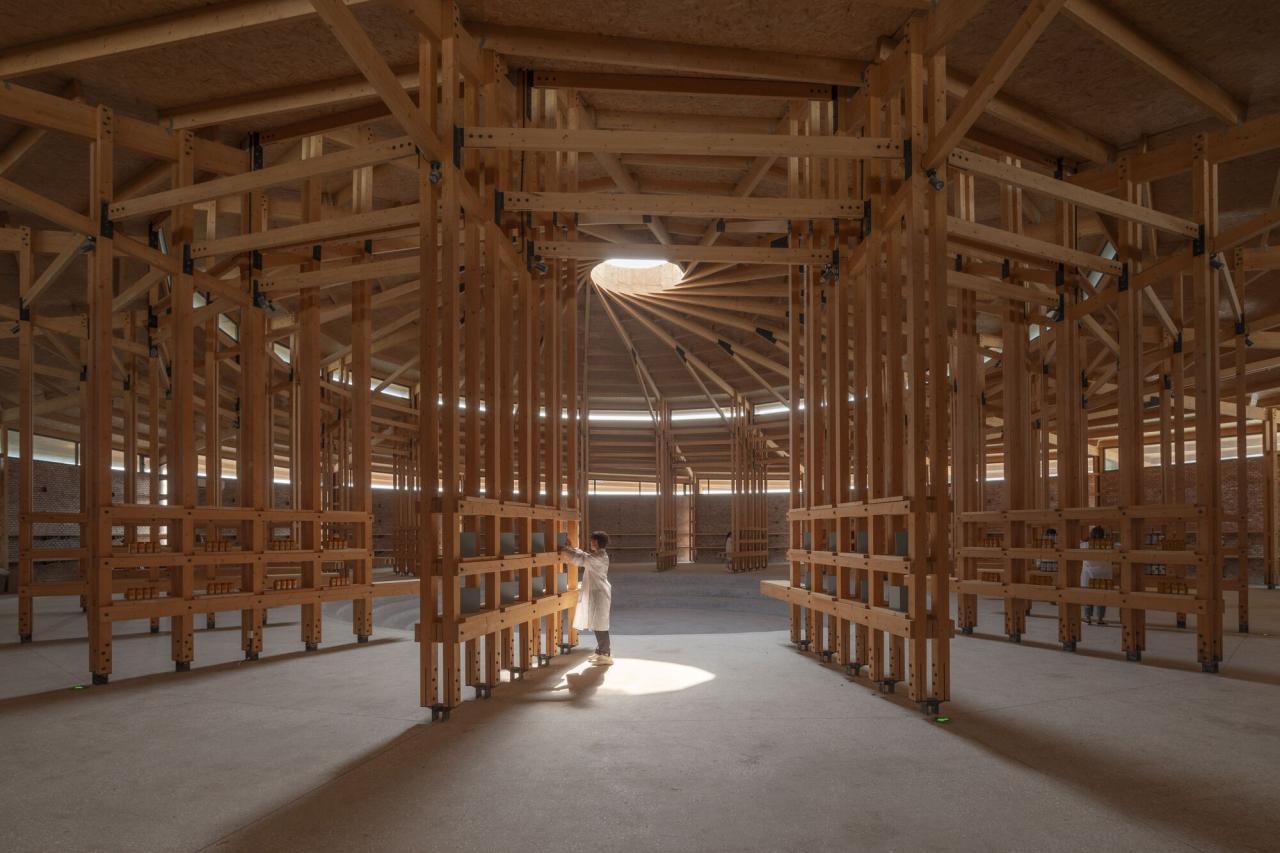 BIM建筑|熟地工艺展示馆 / 罗宇杰工作室