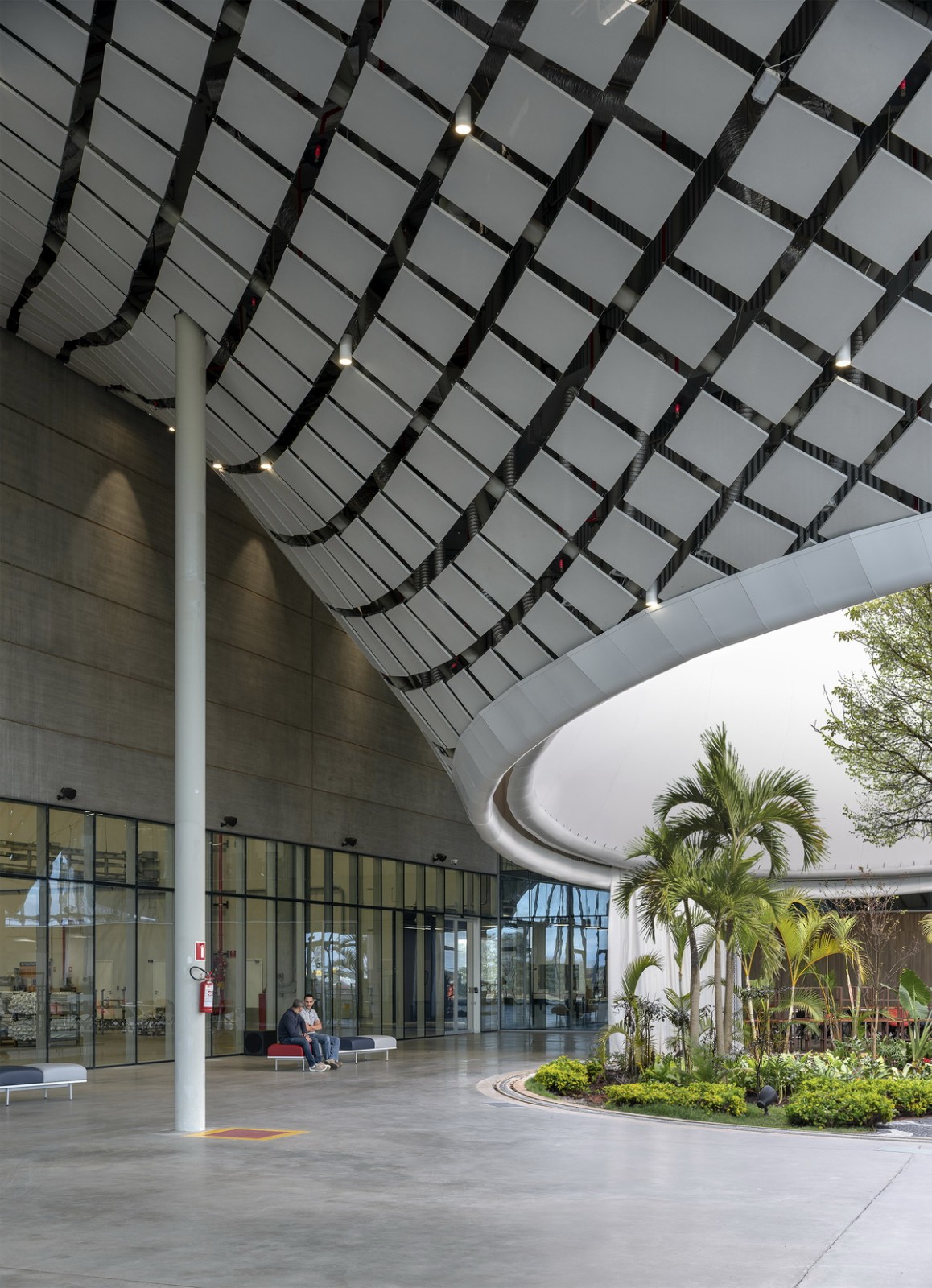 BIM建筑|Nice集团巴西总部 / MCA