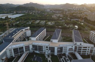 BIM建筑|杭州中泰中学建筑设计 / LZGC量子构城设计事务所+浙江建院建筑规划设计院-BIM建筑网