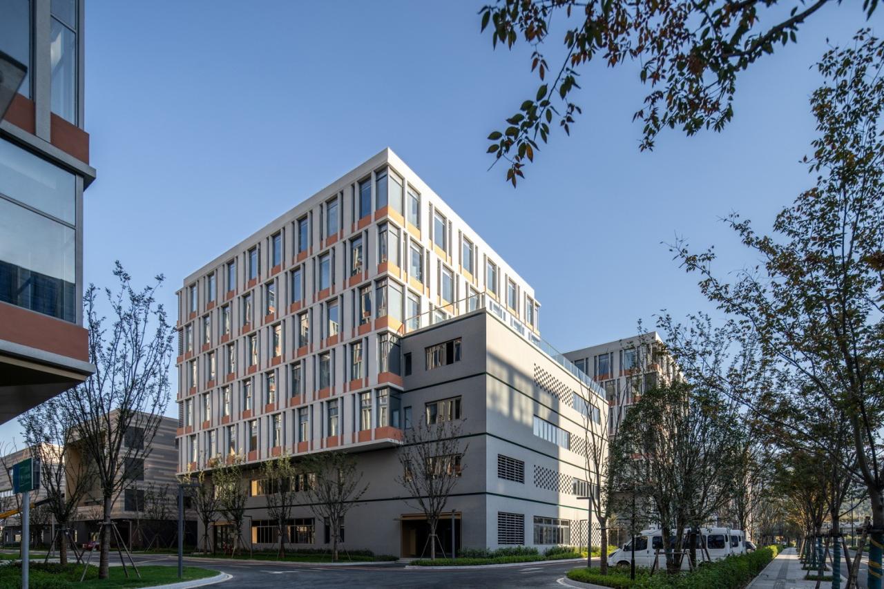 BIM建筑|工业上楼 模式迭代：杭州中节能（富阳）环保产业园 / line+孟凡浩新作