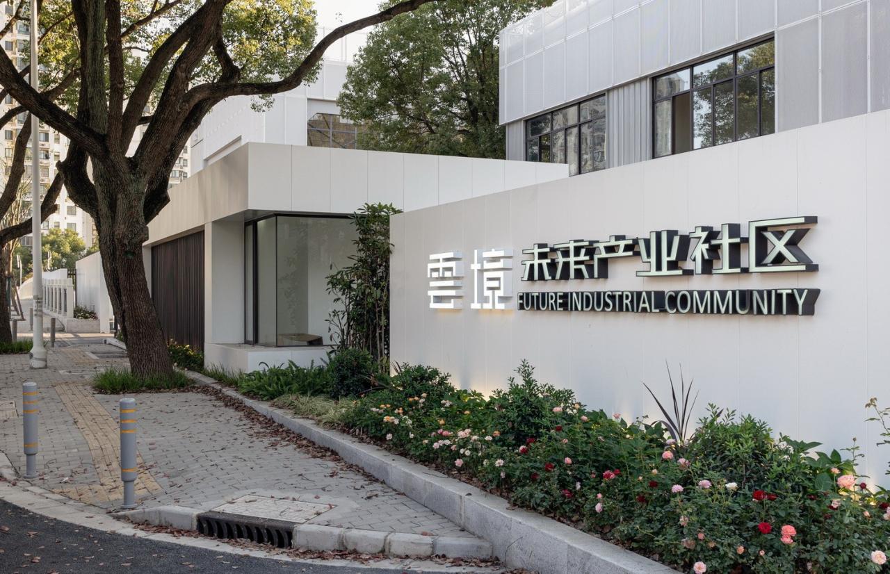 BIM建筑|漂浮盒子：云境未来产业园区 / 格筑设计