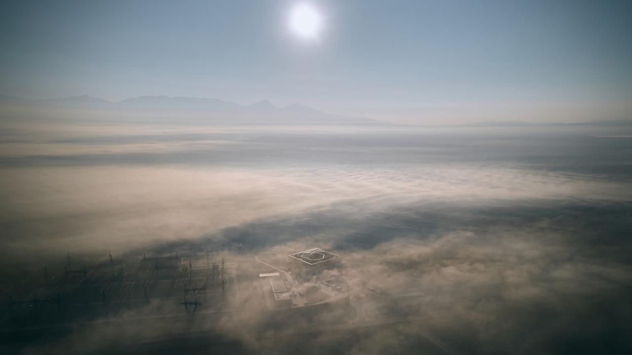 BIM建筑|沙漠中闪烁，欧洲最大太阳能发电厂 / Bilgin Architects