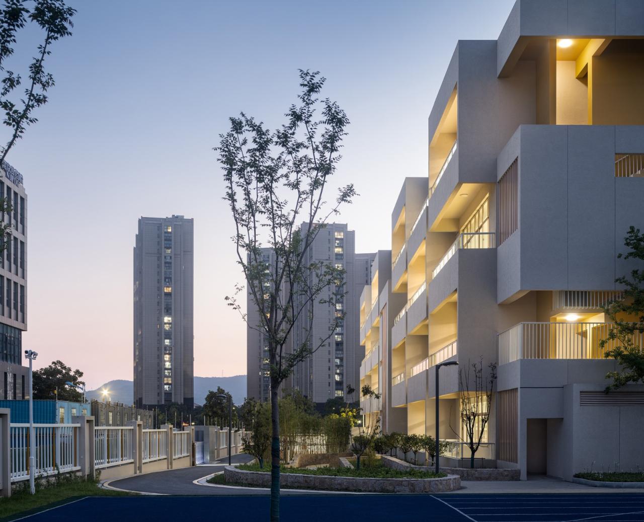 BIM建筑|江苏省南京市文齐路小学 / 荣朝晖工作室