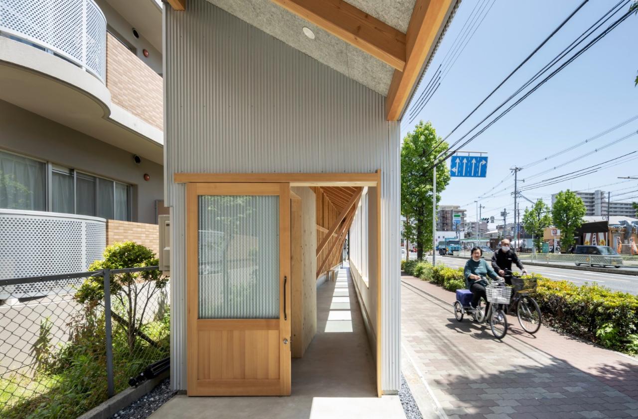 BIM建筑|4x59米三角地，YOKONAGAYA 美容院 / Office for Environment Architecture