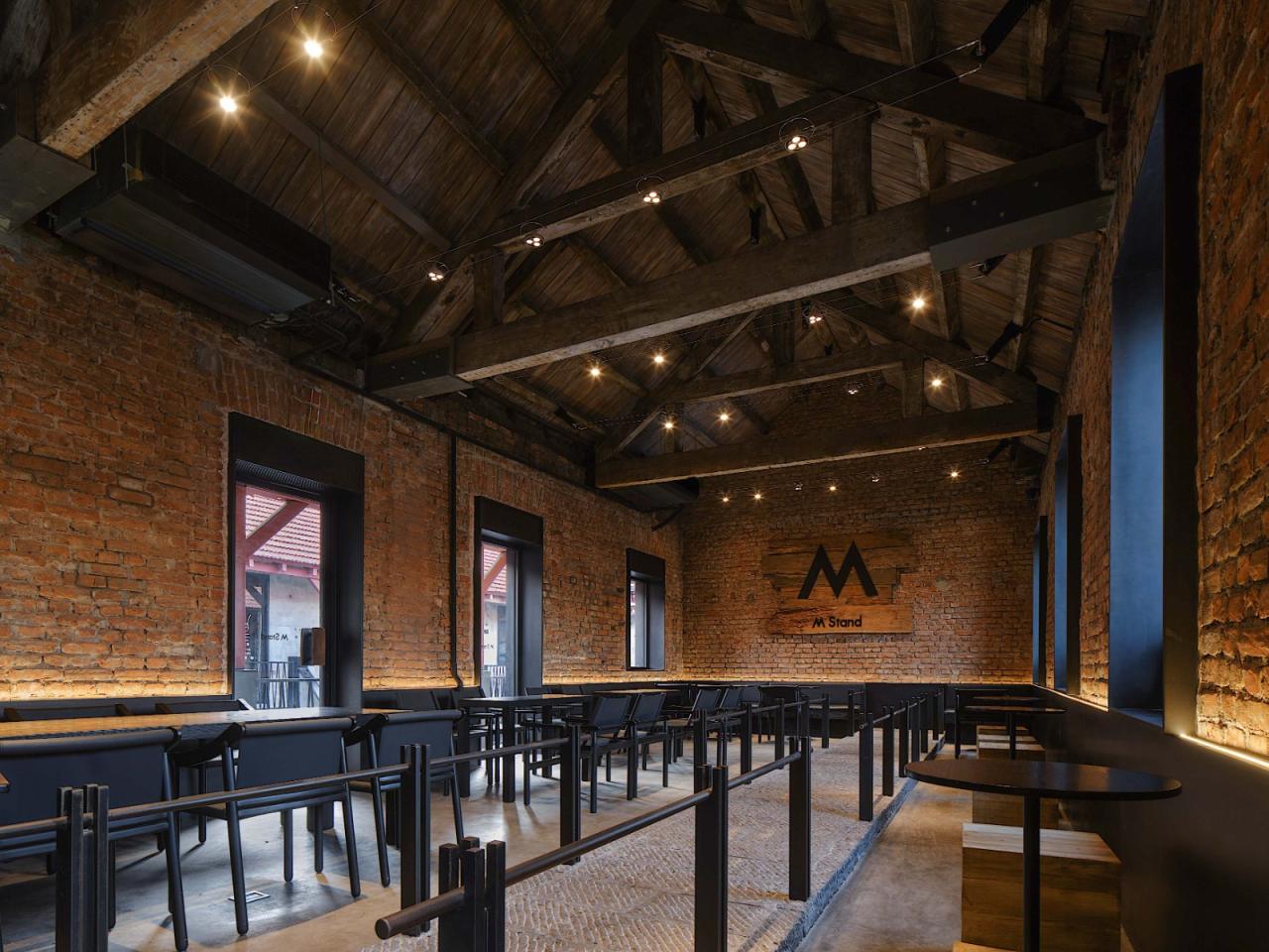 BIM建筑|「百年对谈」M stand-青岛银鱼巷旗舰店 / 平衡空间设计