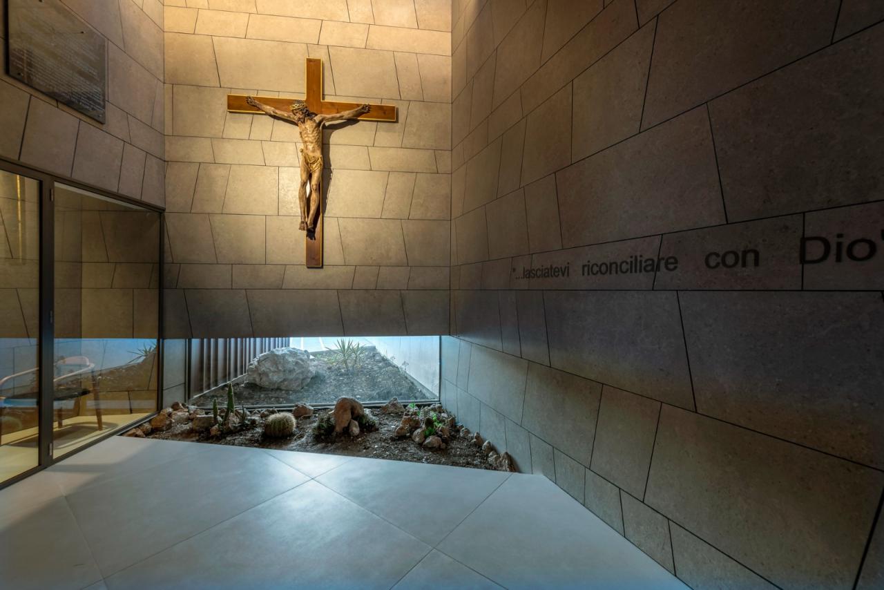 BIM建筑|Redemptoris Mater 教堂 / Studio Kuadra