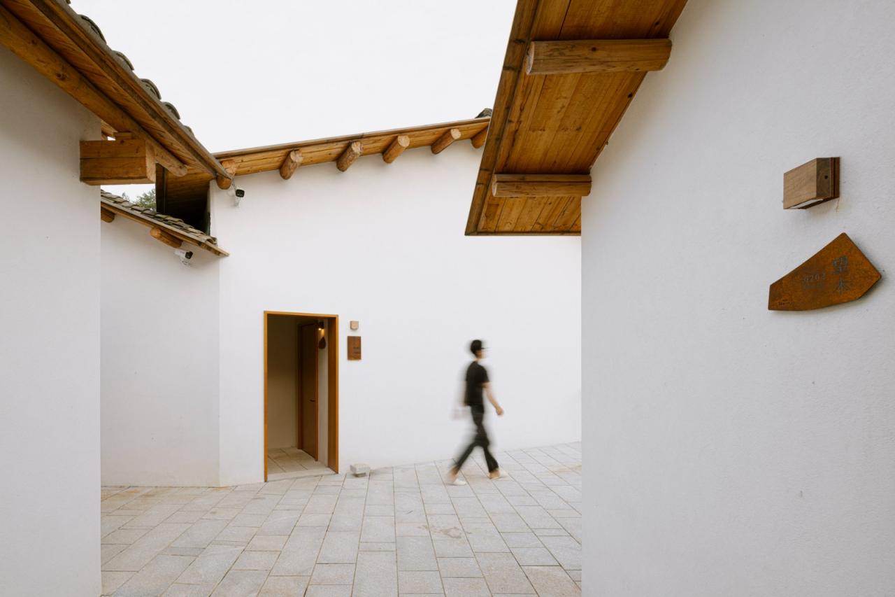 BIM建筑|鹿柴山集 精品民宿 / 小大建筑