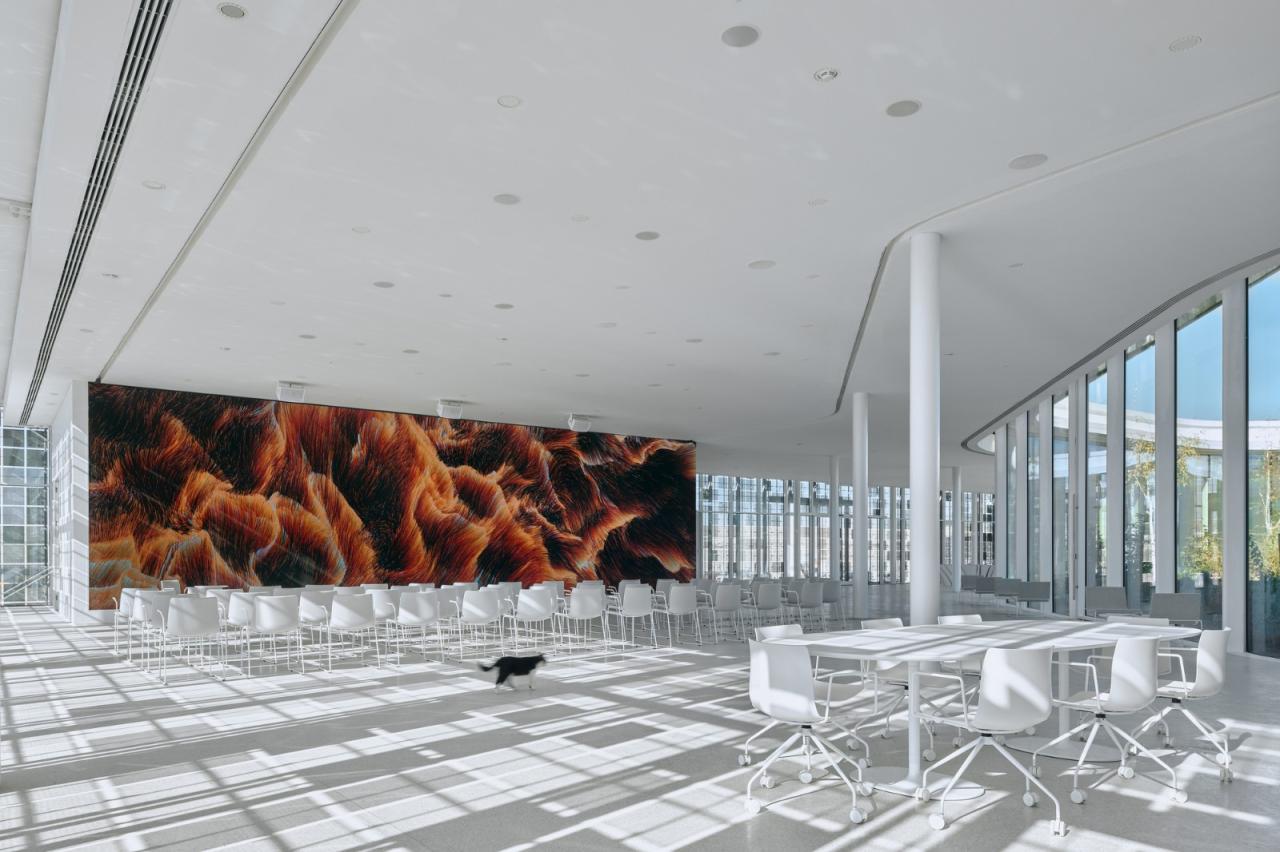 BIM建筑|沙漠中闪烁，欧洲最大太阳能发电厂 / Bilgin Architects