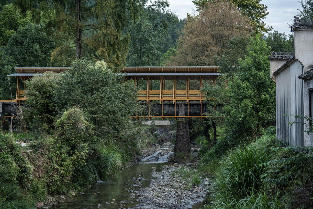 BIM建筑|丰梧季·水渠廊桥 / IARA