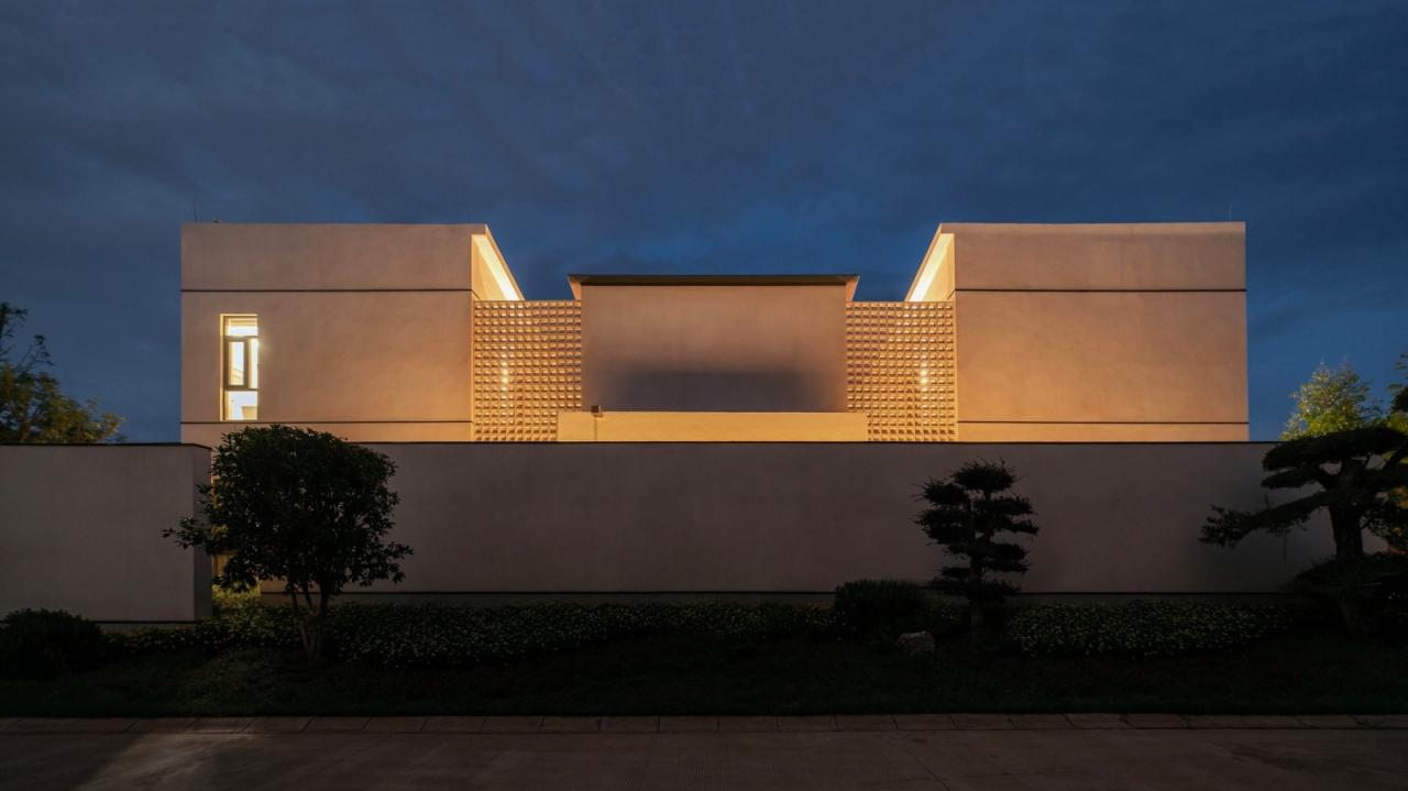 BIM建筑|方院——工业园区里的“四合院”，云南红河州 / 素造建筑