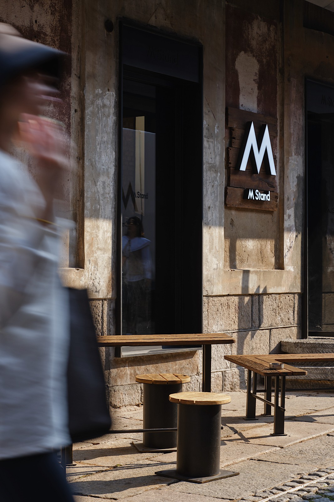 BIM建筑|「百年对谈」M stand-青岛银鱼巷旗舰店 / 平衡空间设计