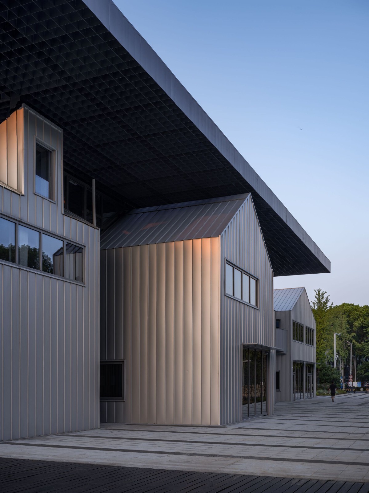 BIM建筑|昆山城市生态森林公园游客中心 / 阿科米星建筑设计