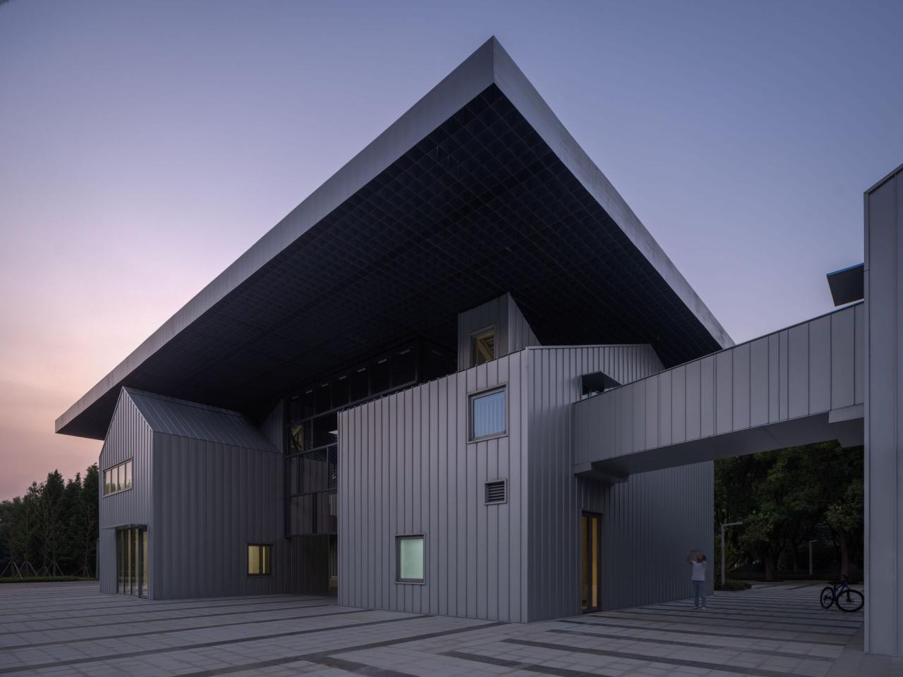 BIM建筑|昆山城市生态森林公园游客中心 / 阿科米星建筑设计