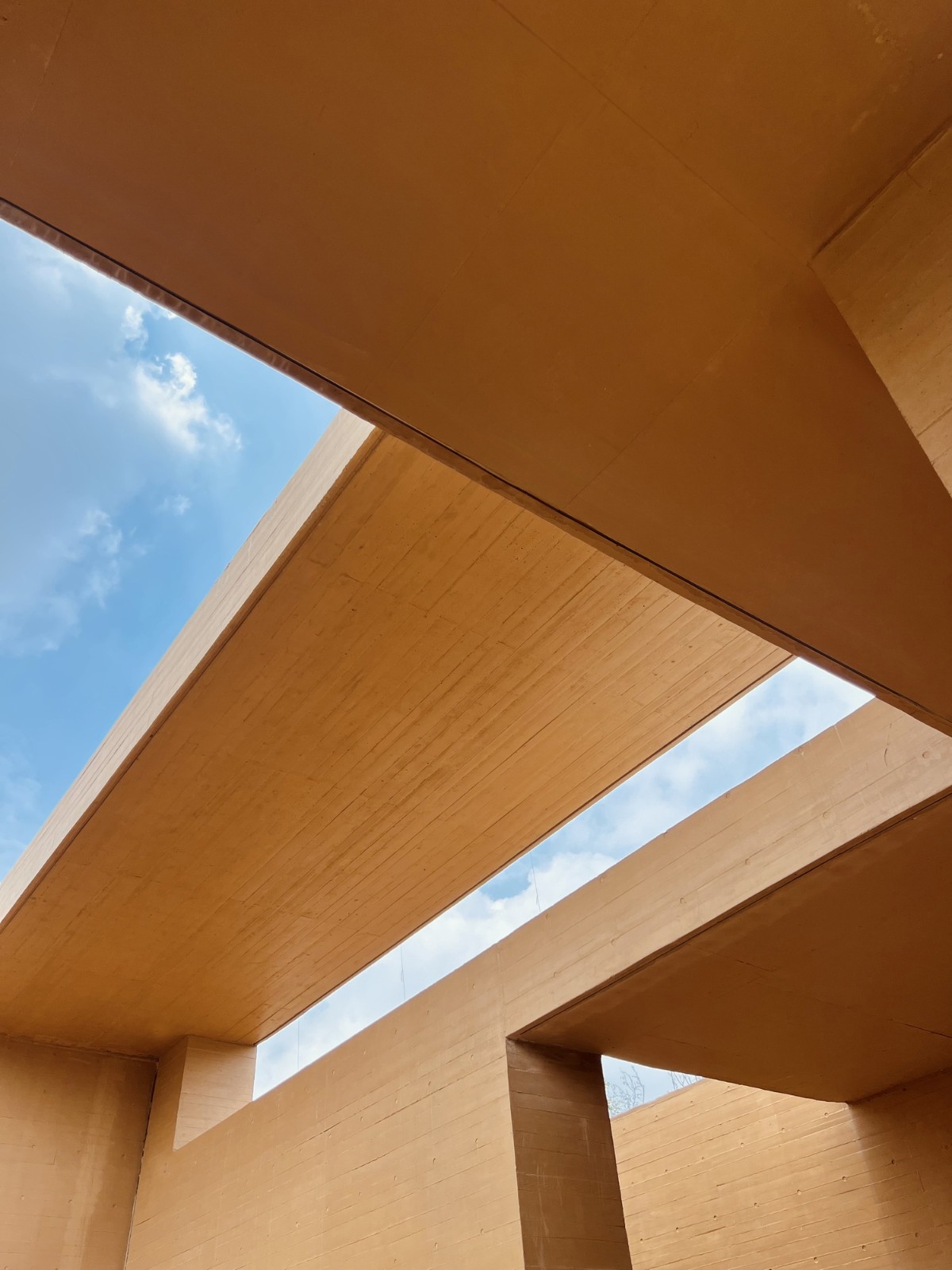 BIM建筑|沐沣悦汤泉酒店 / 优加设计