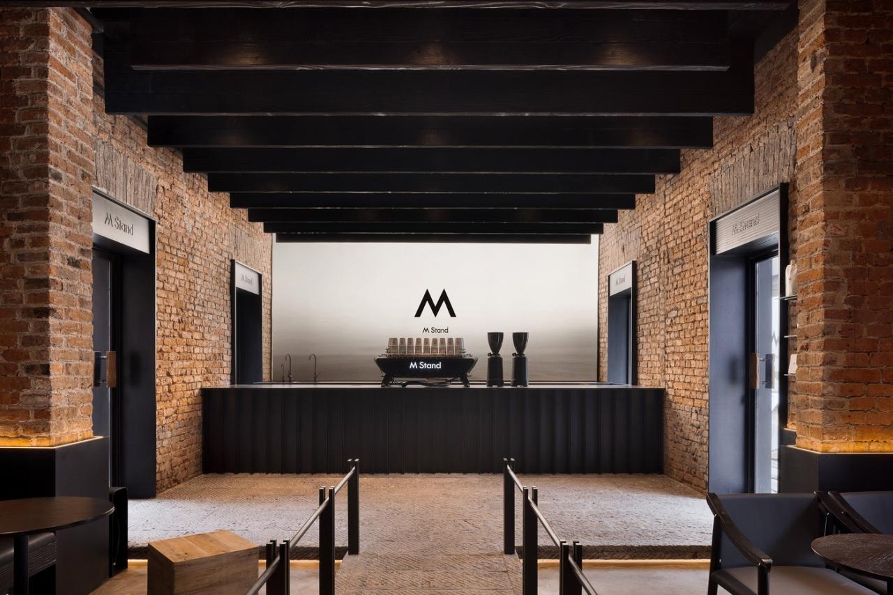 BIM建筑|「百年对谈」M stand-青岛银鱼巷旗舰店 / 平衡空间设计