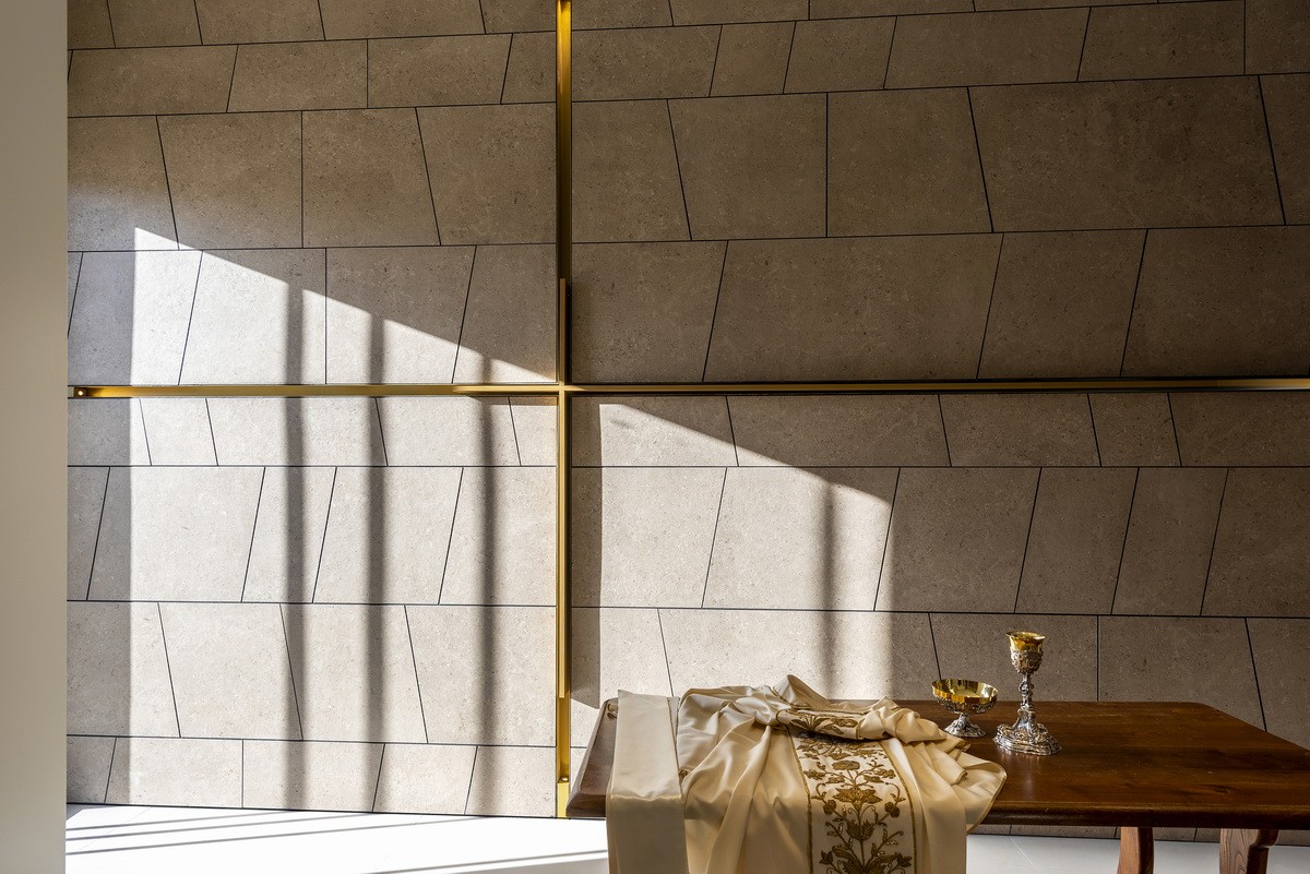 BIM建筑|Redemptoris Mater 教堂 / Studio Kuadra