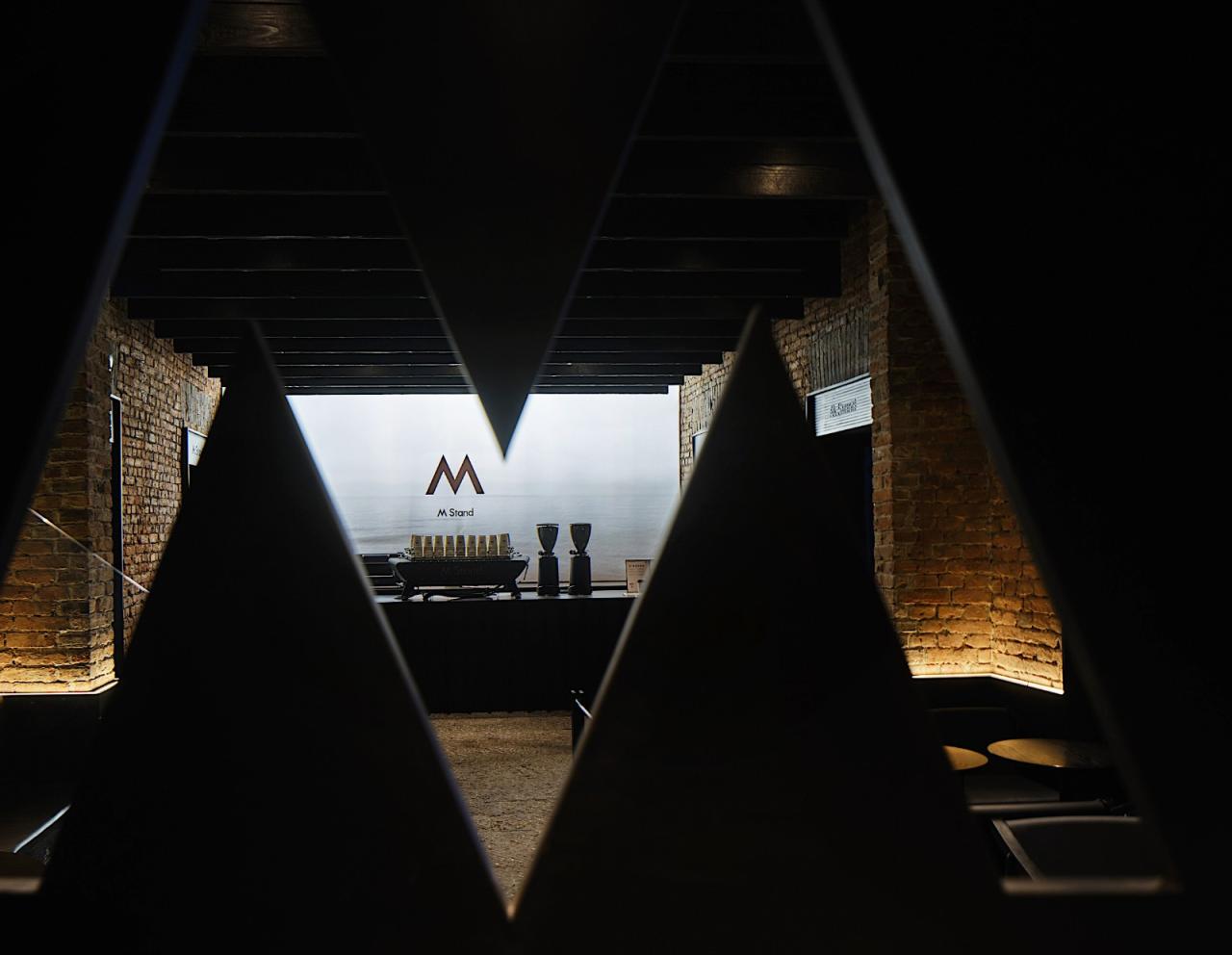 BIM建筑|「百年对谈」M stand-青岛银鱼巷旗舰店 / 平衡空间设计