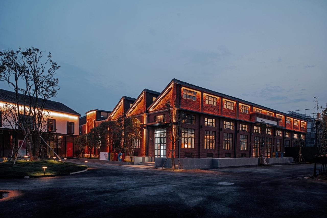 BIM建筑|丝路盛泽·数字文化产业园区示范区——盛泽坛丘缫丝厂改造 / 平介设计