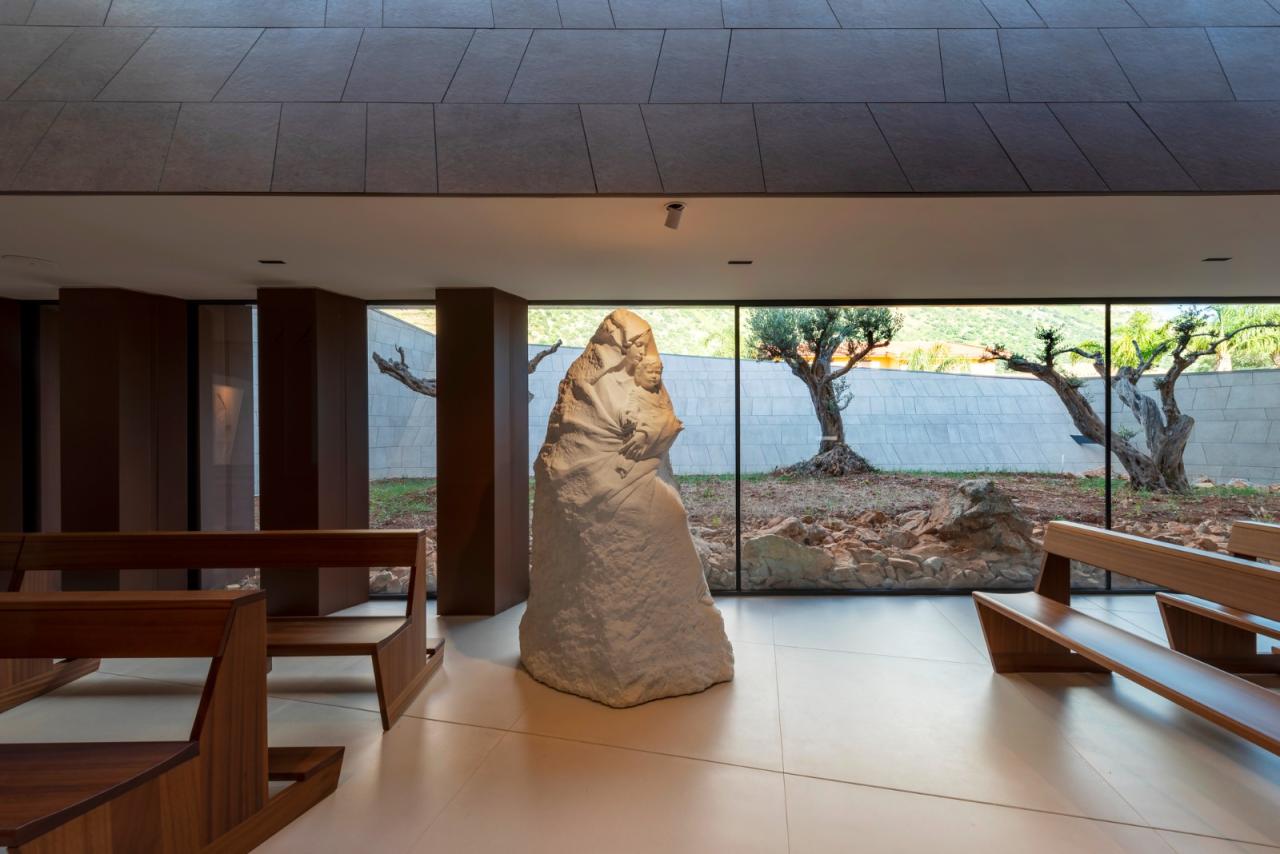 BIM建筑|Redemptoris Mater 教堂 / Studio Kuadra