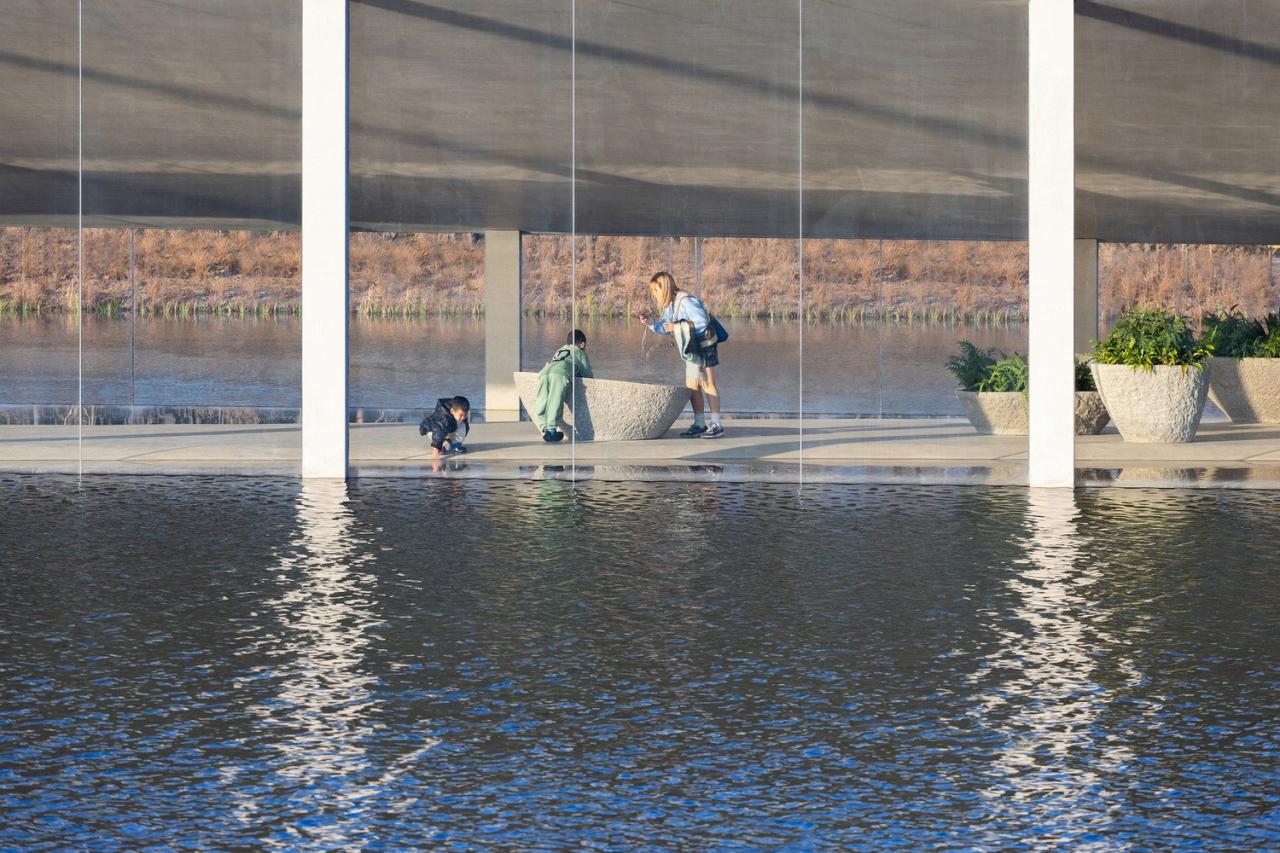 BIM建筑|在水艺术博物馆 / 石上纯也建筑事务所