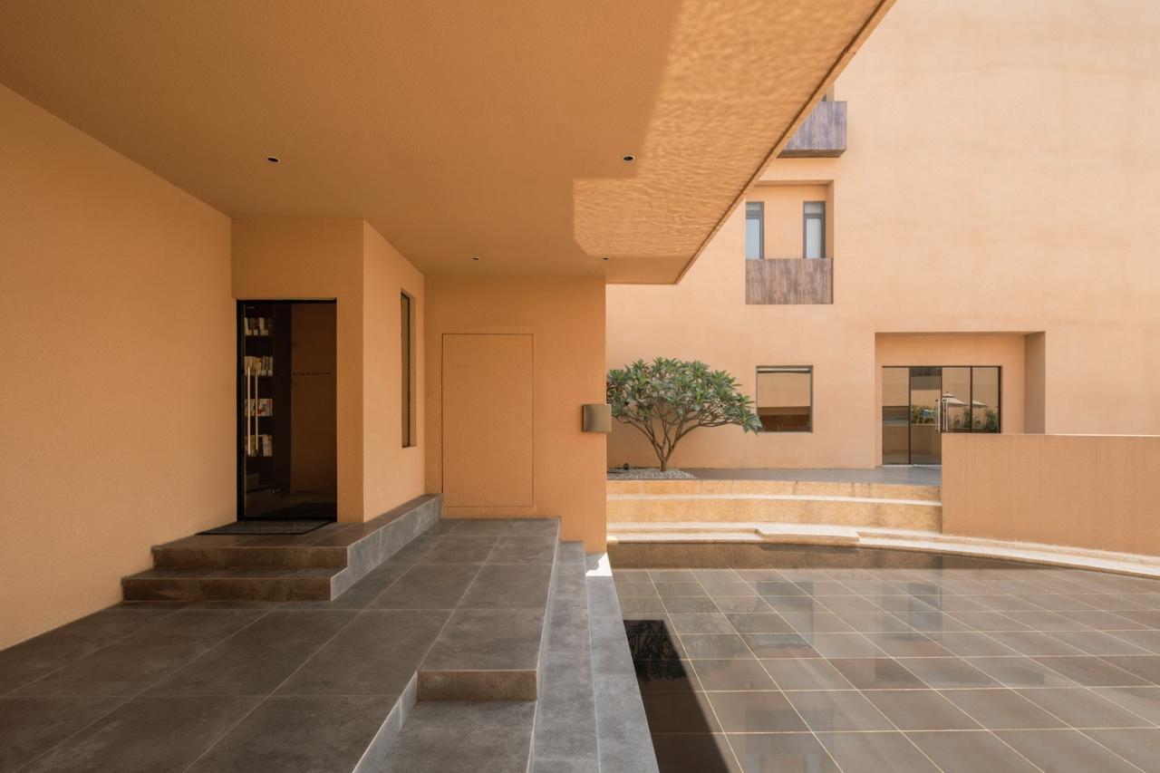 BIM建筑|回应古寺和山水的人文居所：清远慈湖书院 / 城外建筑