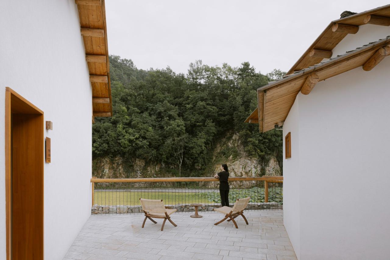 BIM建筑|鹿柴山集 精品民宿 / 小大建筑