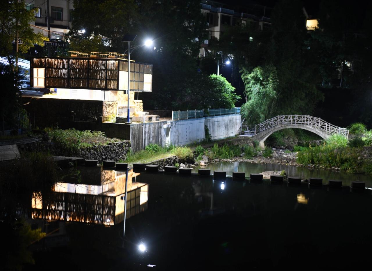 BIM建筑|松阳县大岭根公厕 / 有氧建筑 + 元坤设计
