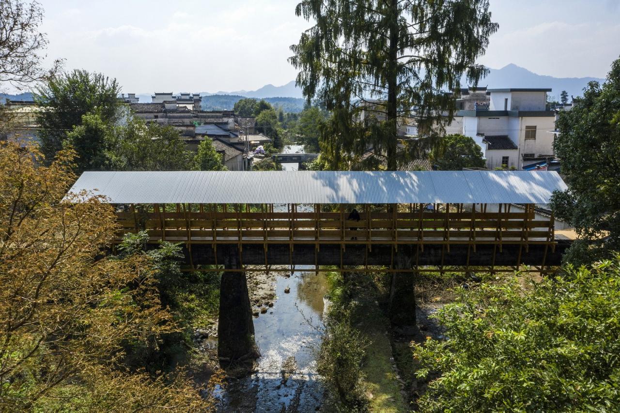 BIM建筑|丰梧季·水渠廊桥 / IARA