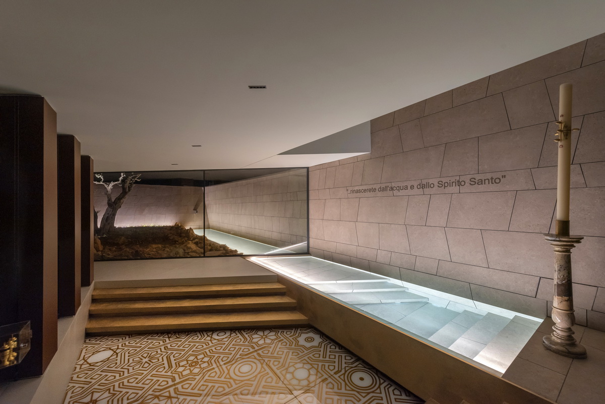 BIM建筑|Redemptoris Mater 教堂 / Studio Kuadra