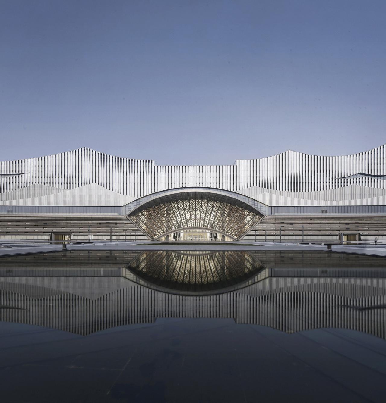 BIM建筑|长沙国际会议中心：水云潇湘 翰墨中华 / 华南理工大学建筑设计研究院有限公司