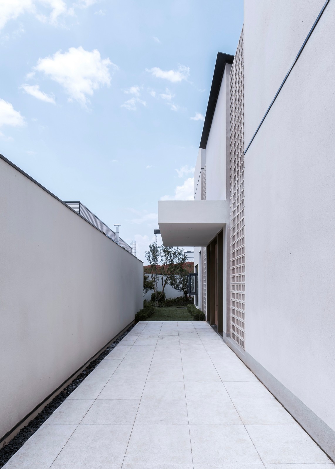 BIM建筑|方院——工业园区里的“四合院”，云南红河州 / 素造建筑