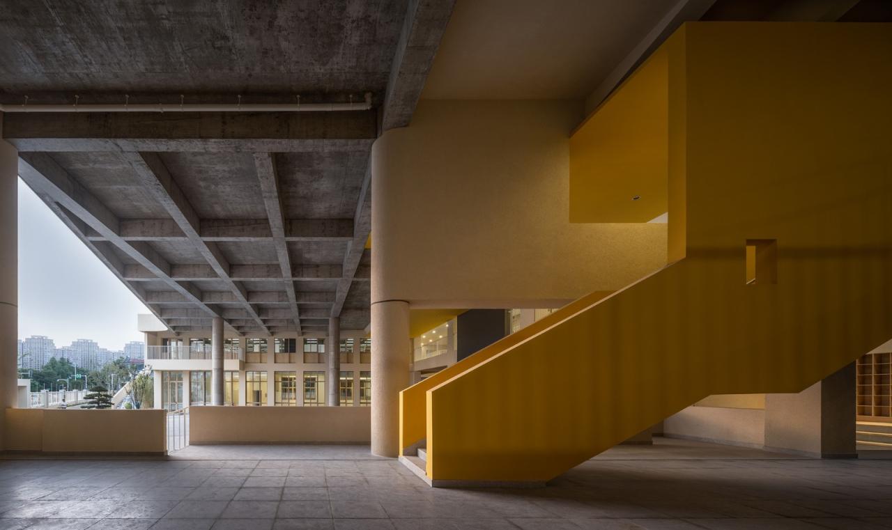 BIM建筑|江苏省南京市文齐路小学 / 荣朝晖工作室