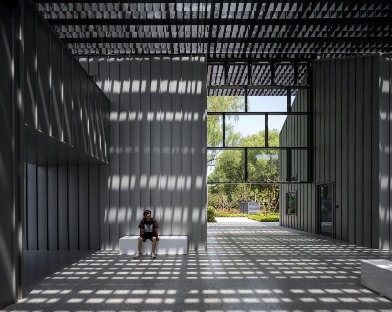 BIM建筑|昆山城市生态森林公园游客中心 / 阿科米星建筑设计