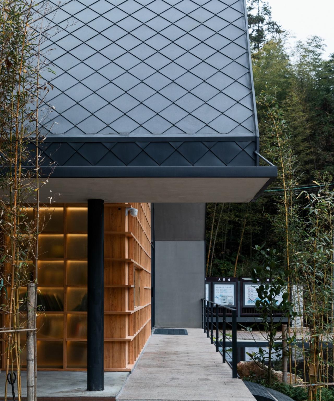 BIM建筑|南昆秘境高山书屋 / 城外建筑