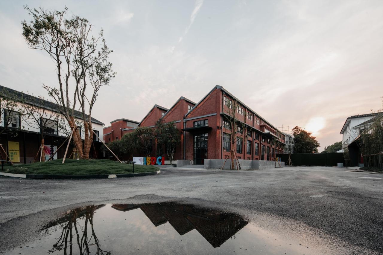 BIM建筑|丝路盛泽·数字文化产业园区示范区——盛泽坛丘缫丝厂改造 / 平介设计