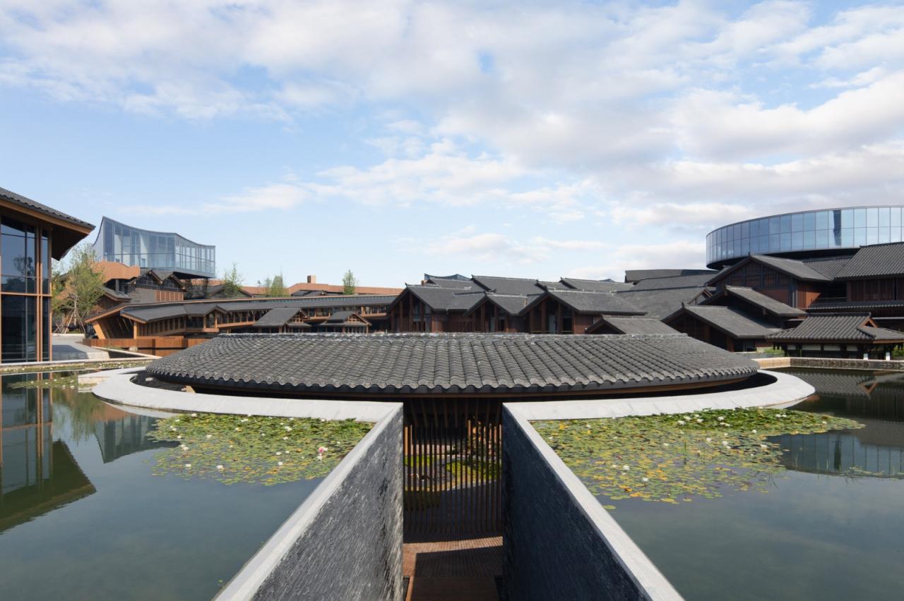 BIM建筑|成都彭州龙兴寺区域城市更新 / BIAD-ASA筑景工作室