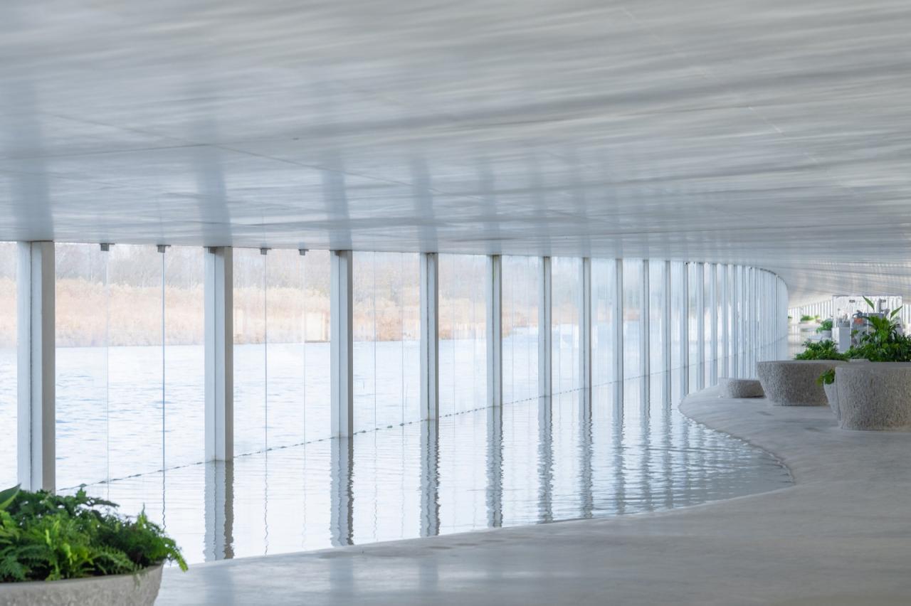 BIM建筑|在水艺术博物馆 / 石上纯也建筑事务所