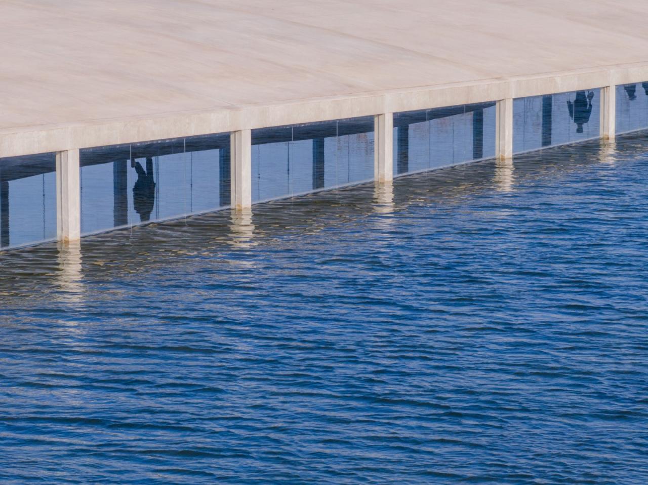 BIM建筑|在水艺术博物馆 / 石上纯也建筑事务所