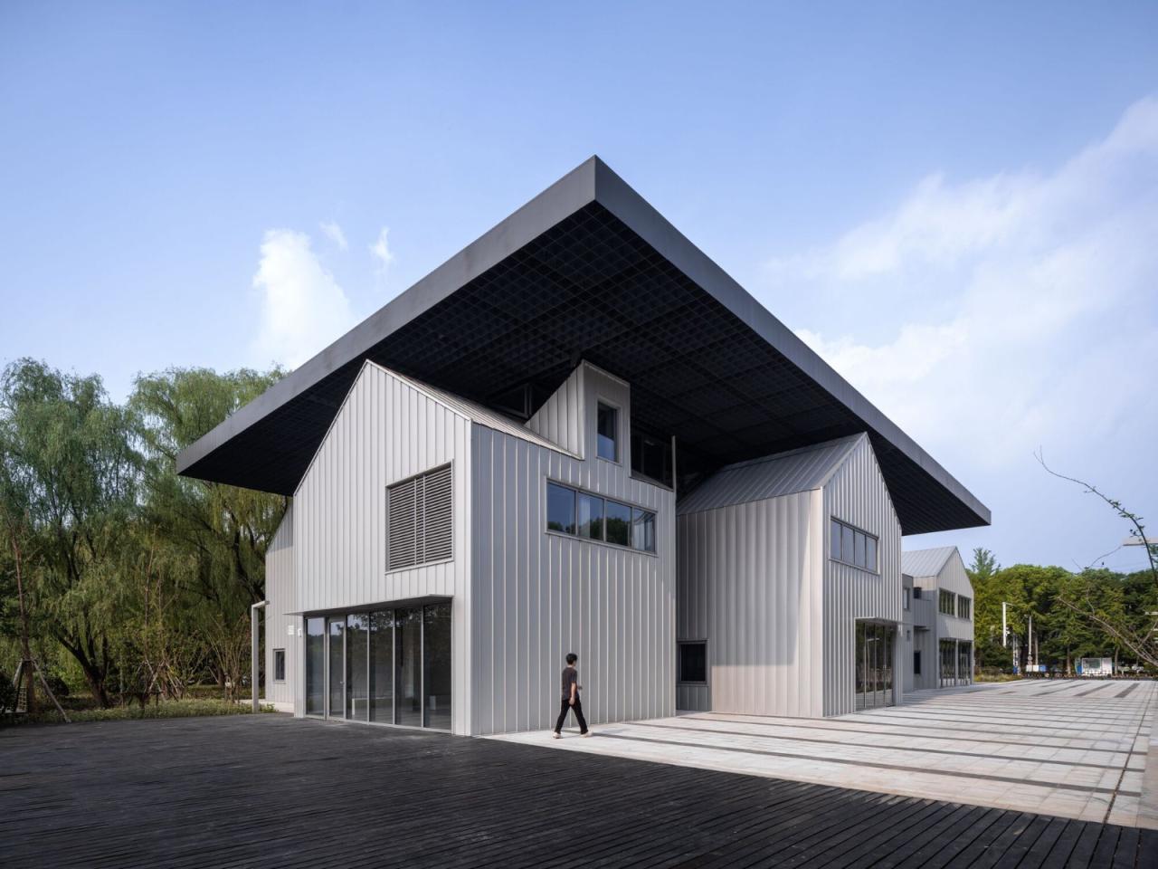 BIM建筑|昆山城市生态森林公园游客中心 / 阿科米星建筑设计